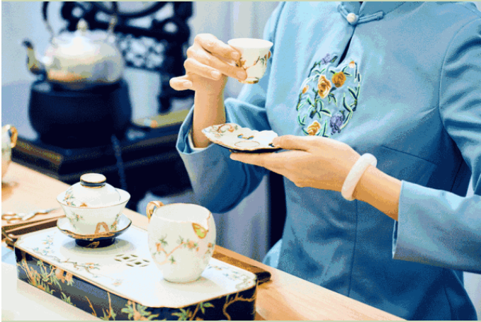 西湖龙井属于什么茶